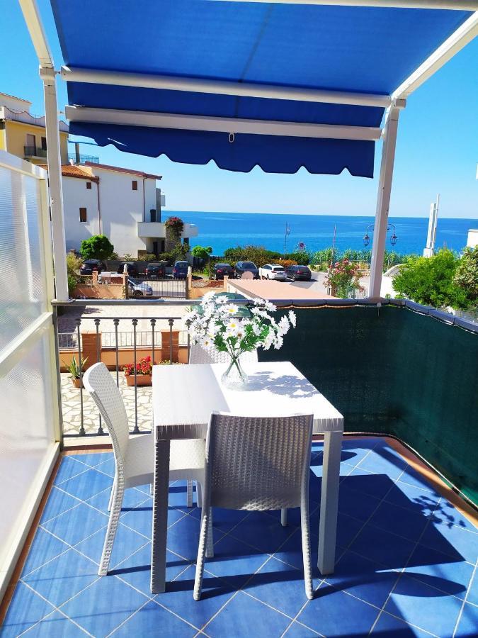 La Terrazza Sul Mare 호텔 마리나디카메로타 외부 사진